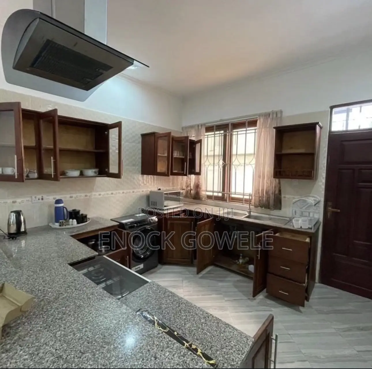3bdrm Apartment in Berbeque, Msasani for rent