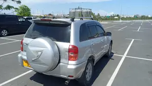 Toyota RAV4 1.8 2005 Silver