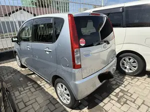 Daihatsu Move 2012 Silver