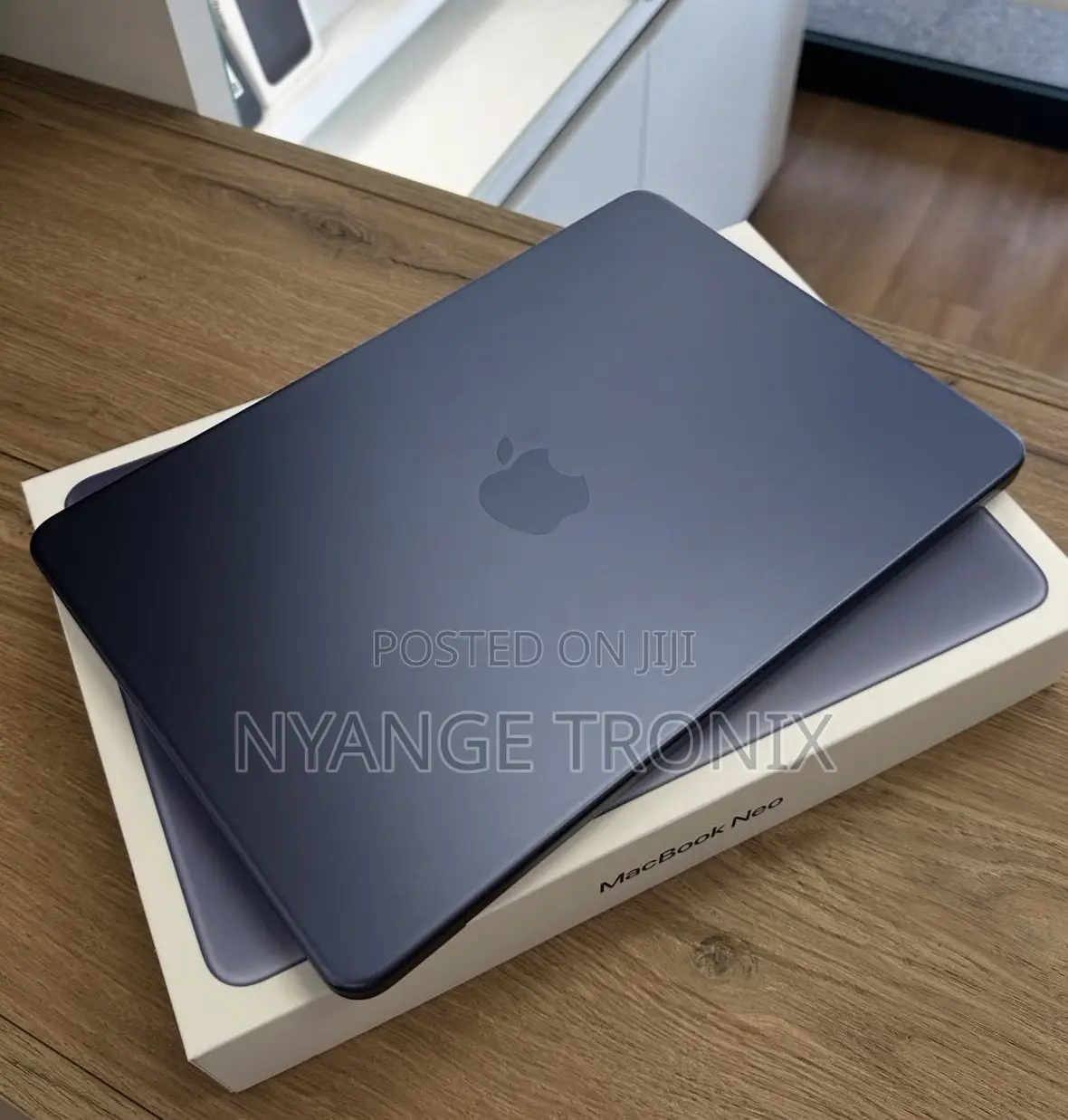 New Laptop Apple MacBook Neo 2026 8GB SSD 256GB