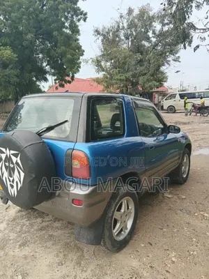 Toyota RAV4 Automatic 2002 Blue