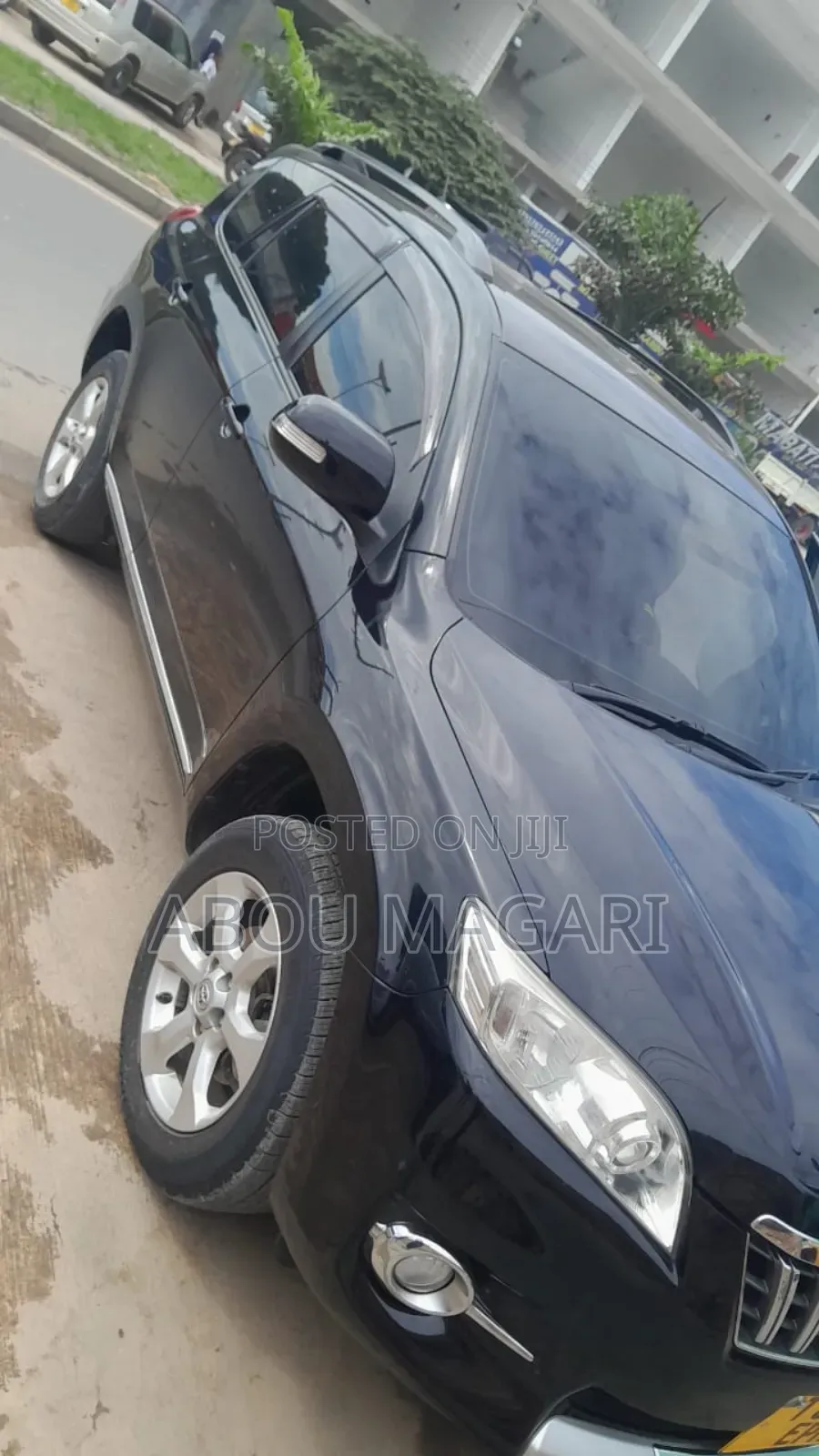Toyota Vanguard 2011 Black