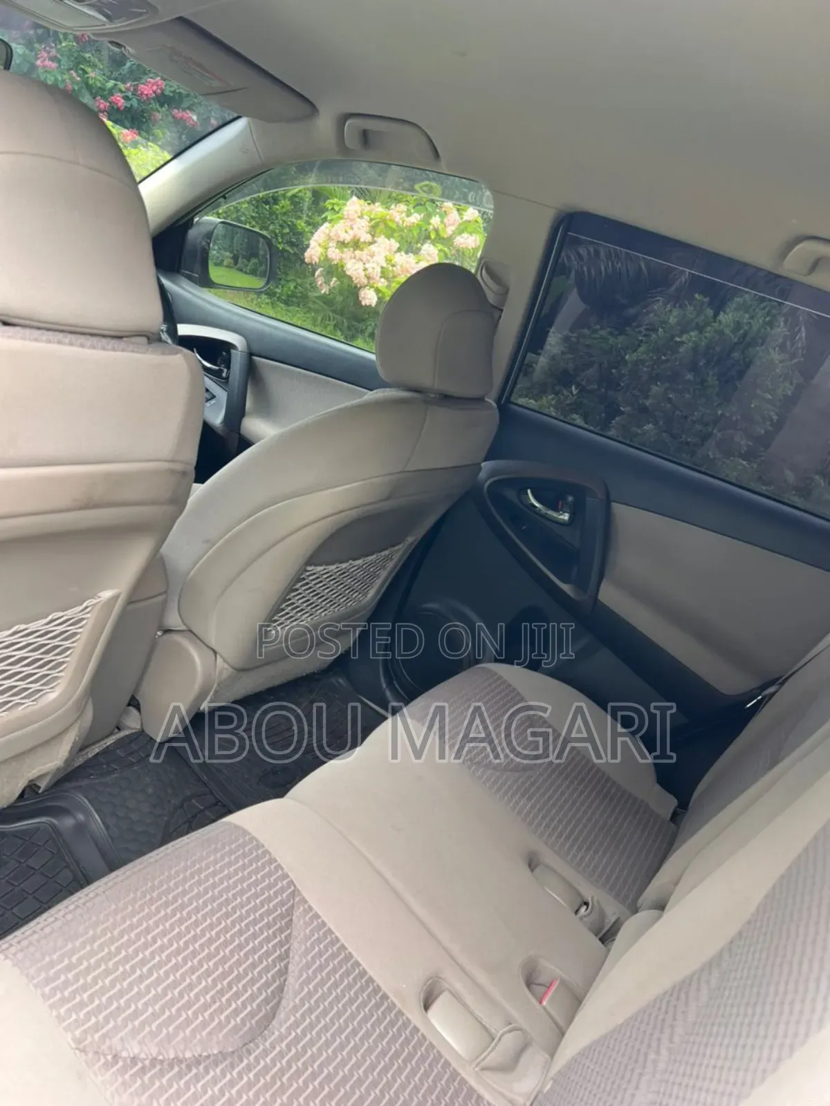 Toyota Vanguard 2011 Black