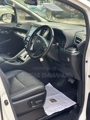 Toyota Alphard 2019 White