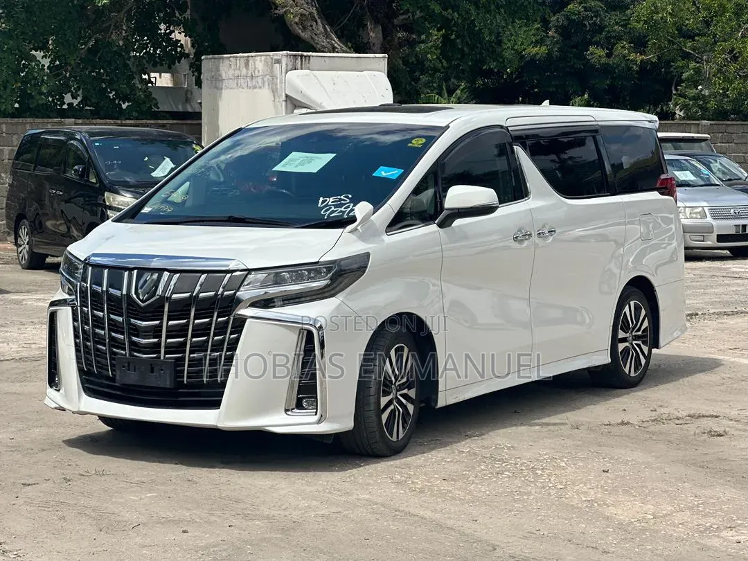 Toyota Alphard 2019 White