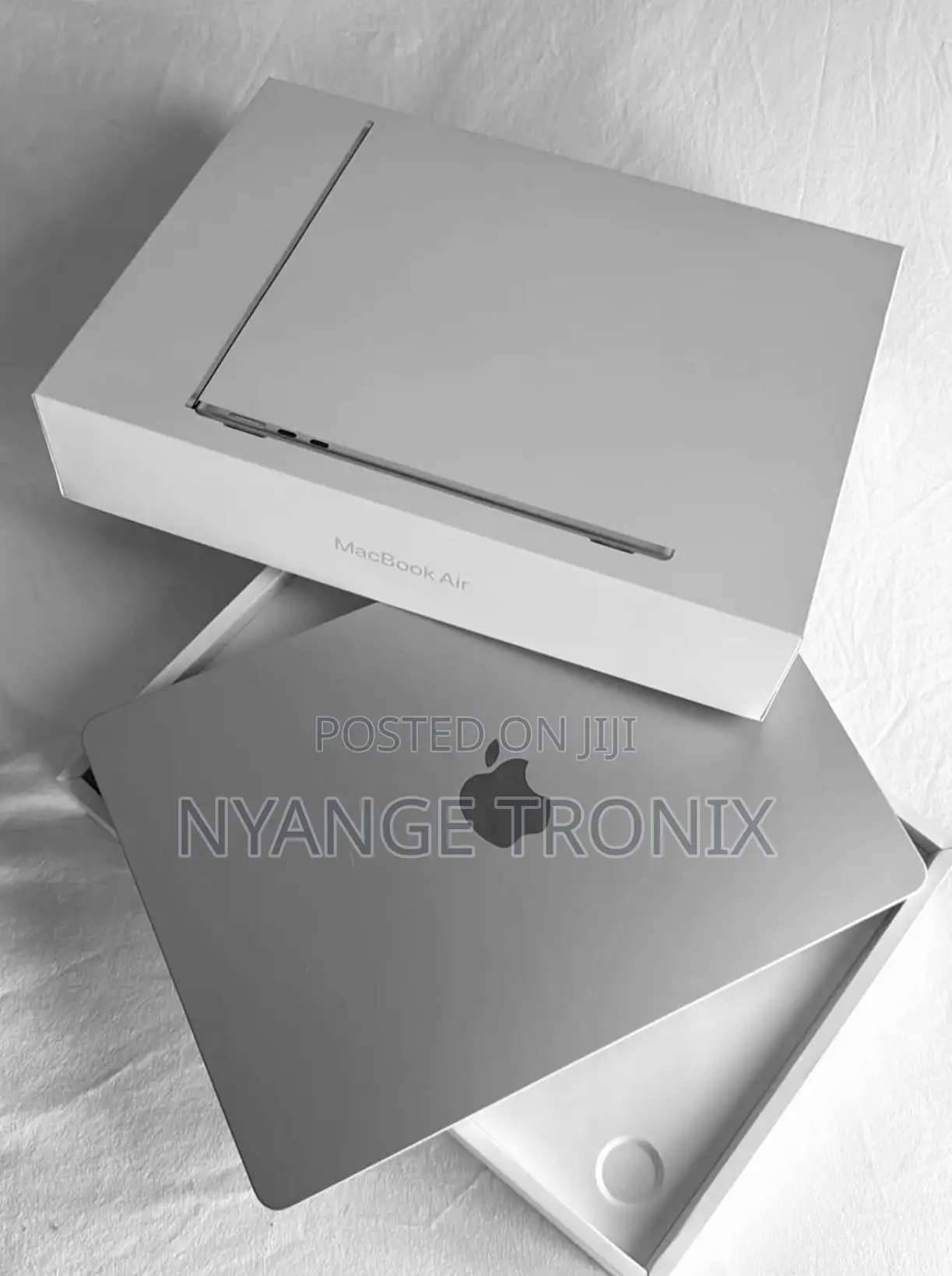 New Laptop Apple MacBook Air 2026 M5 15-inch 16GB Apple M5 SSD 512GB