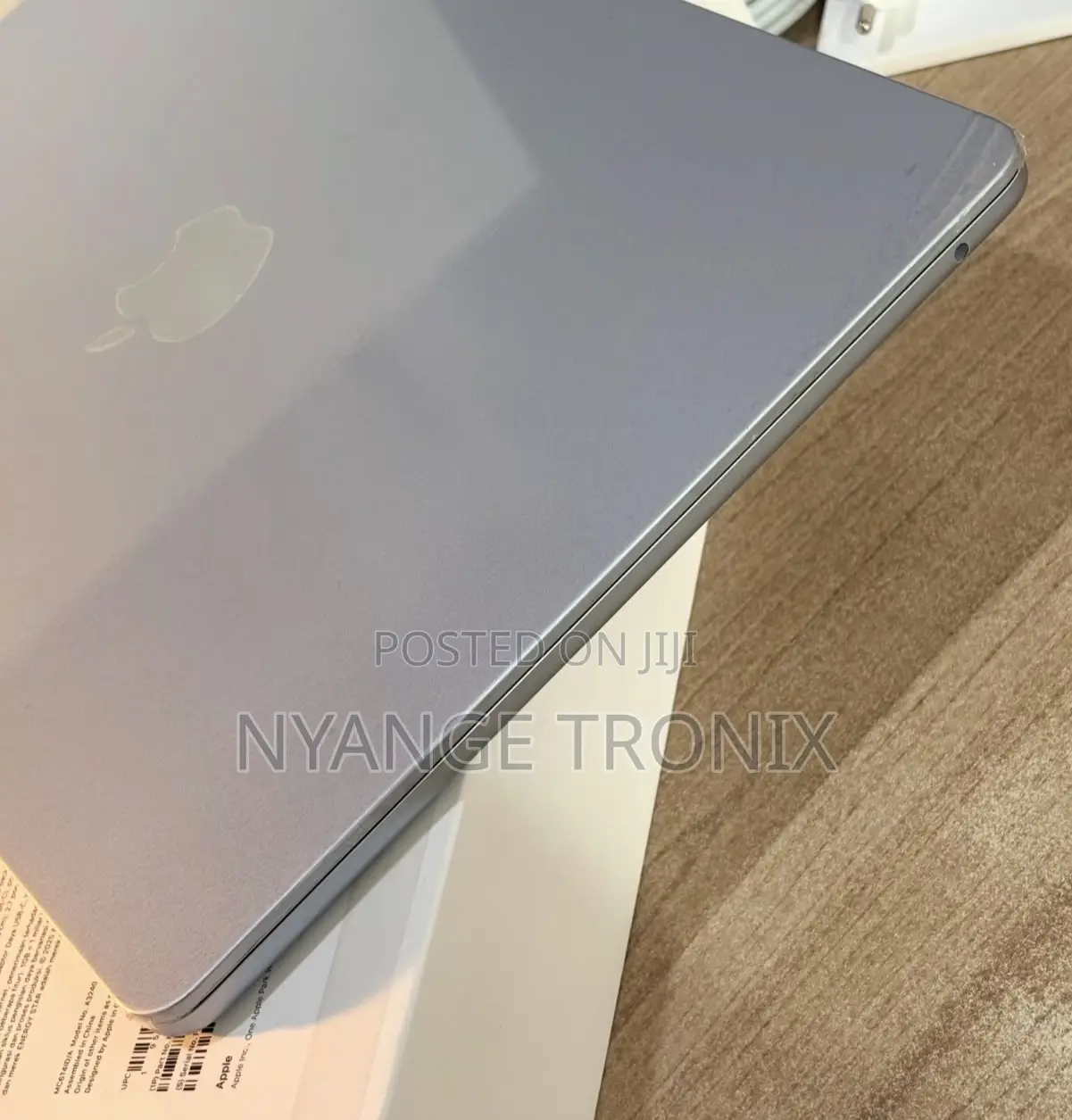 New Laptop Apple MacBook Air 2025 M4 15-inch 16GB Apple M4 SSD 256GB