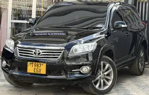 Toyota Vanguard 2013 Black