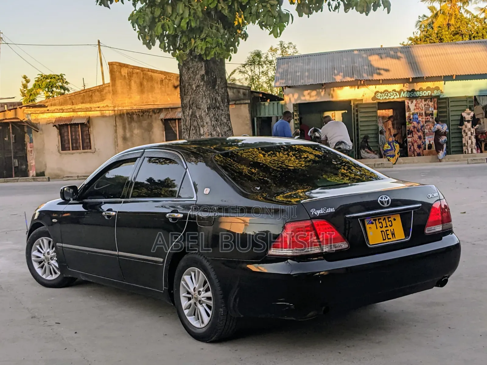 Toyota Crown 2012 Black