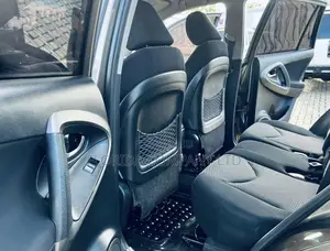 Toyota RAV4 2009