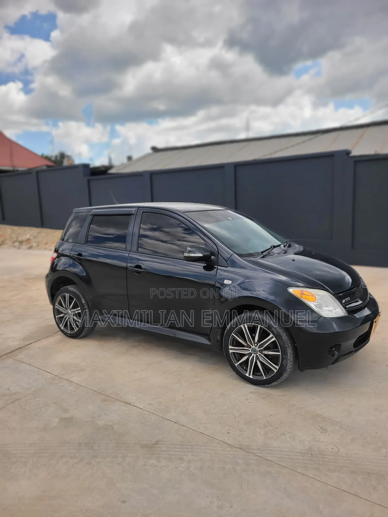Toyota IST 2005 Black
