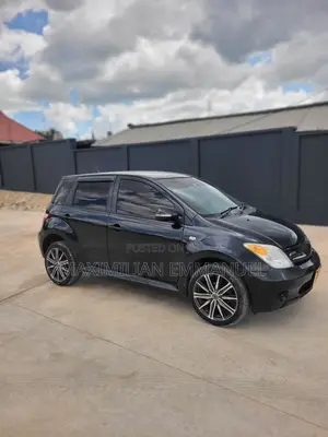 Toyota IST 2005 Black