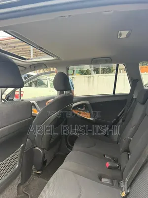 Toyota RAV4 XLE 4dr SUV AWD (2.5L 4cyl 6A) 2015 Black
