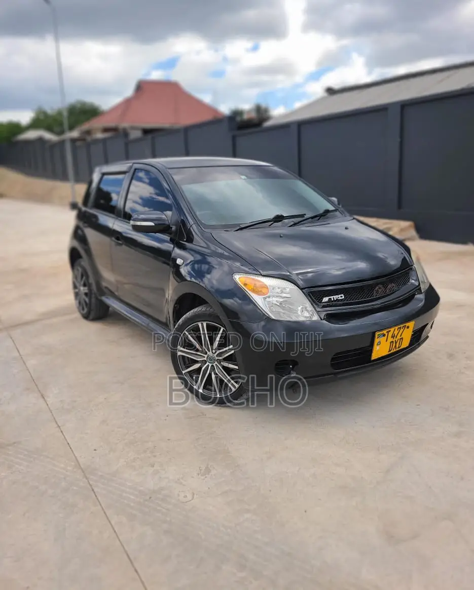 Toyota IST 2006 Black