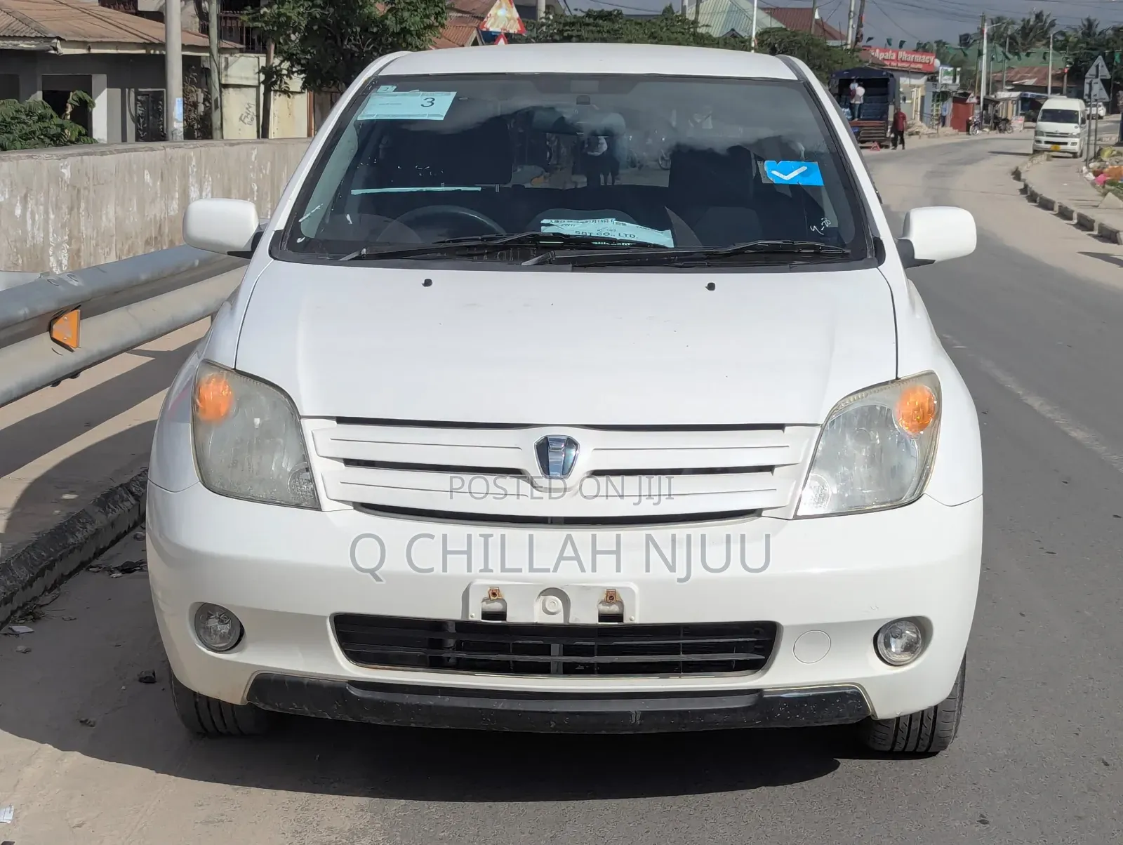 Toyota IST 2003 White