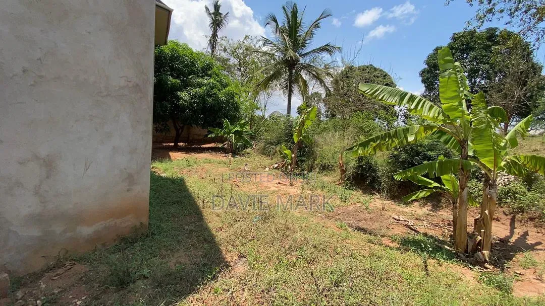 Plot for Sale - Makabe