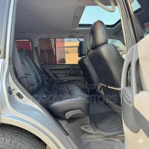 Mitsubishi Pajero 2008 Silver