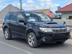 Subaru Forester 2010 Black