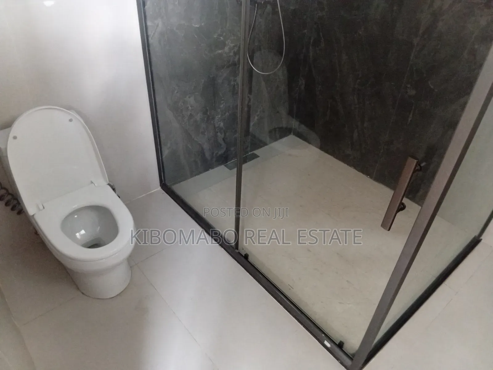 Furnished 4bdrm Penthouse in Masaki for rent