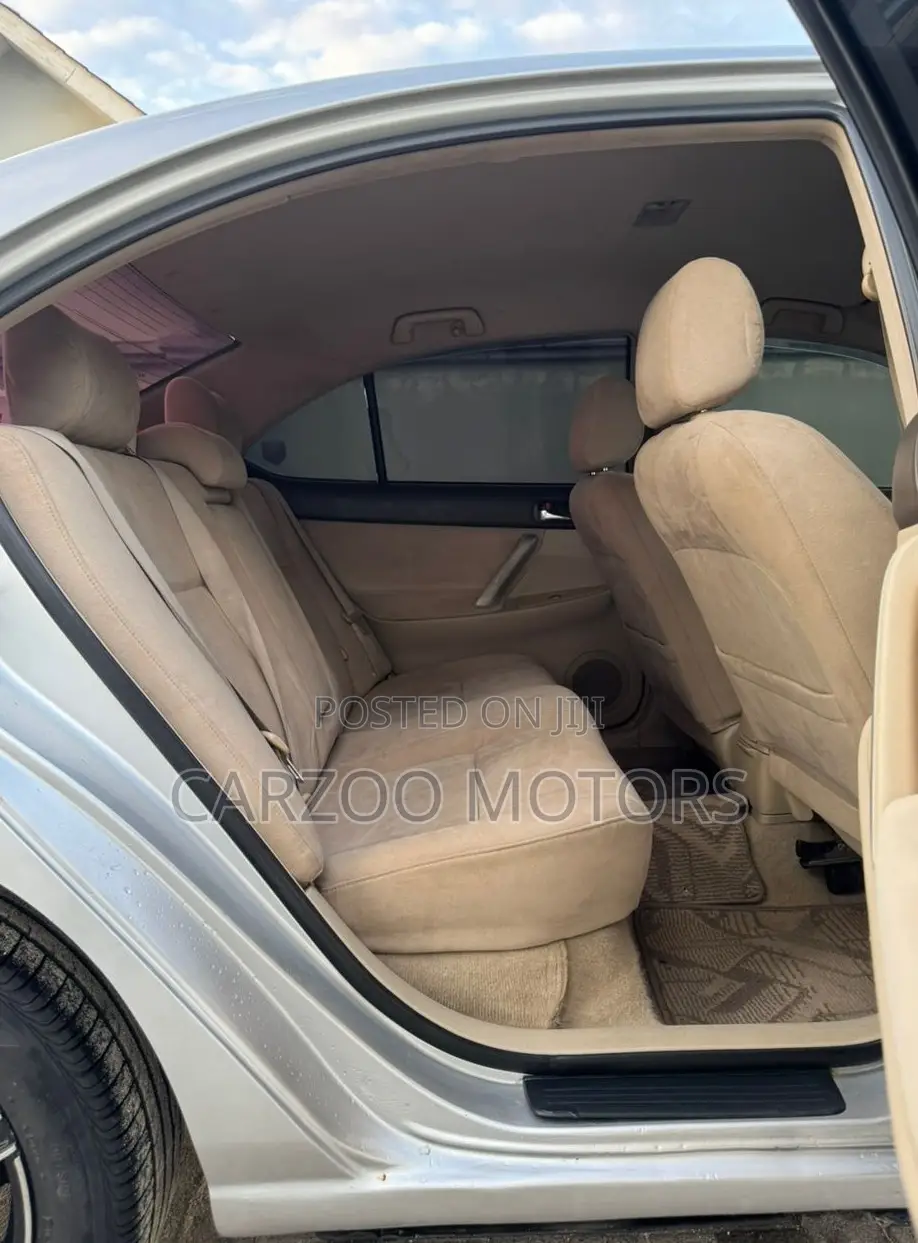 Toyota Premio 2006 Silver