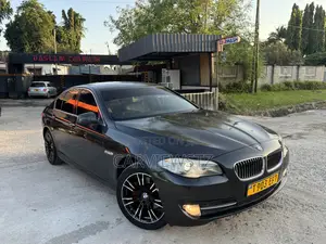 BMW 523i 2013 Black