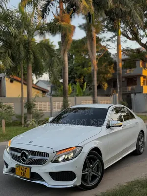 Mercedes-Benz C200 2015 White