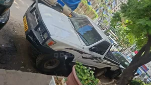 Toyota Hilux 1999 White