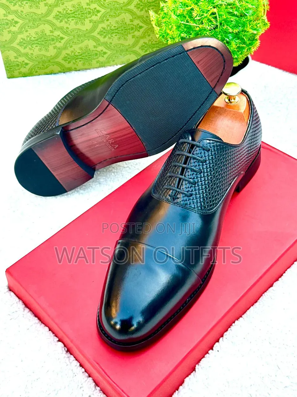 Men's Leather Shoes 2-Colours Black and Coffee Materials Quality
