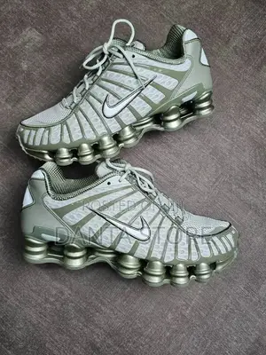 Nike Shox Tl Sneakers
