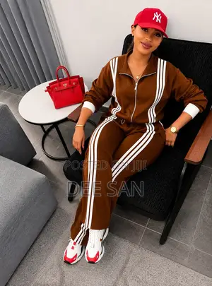 Tracksuit Kali