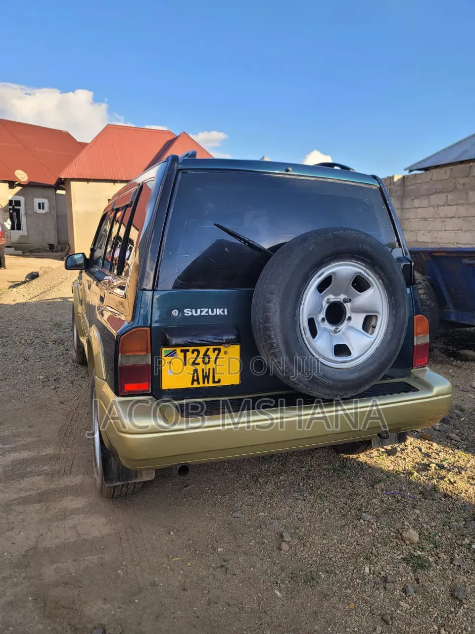 Suzuki Escudo 1996 Black