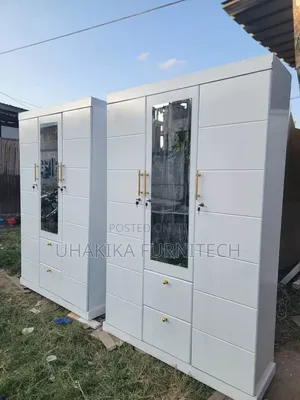 Kabati Milango 3 Mpya