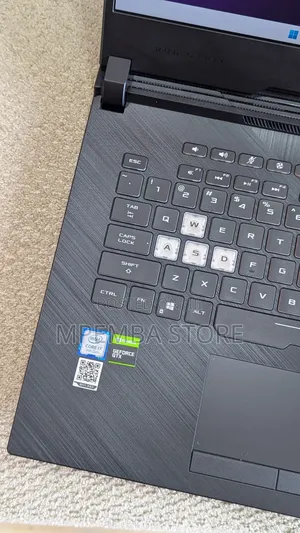 Laptop Asus ROG Strix G15 16GB Intel Core i7 SSD 512GB