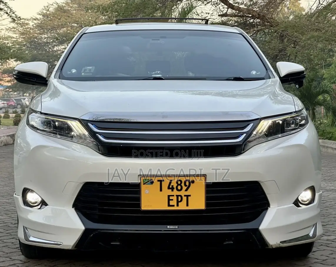 Toyota Harrier 2015 White