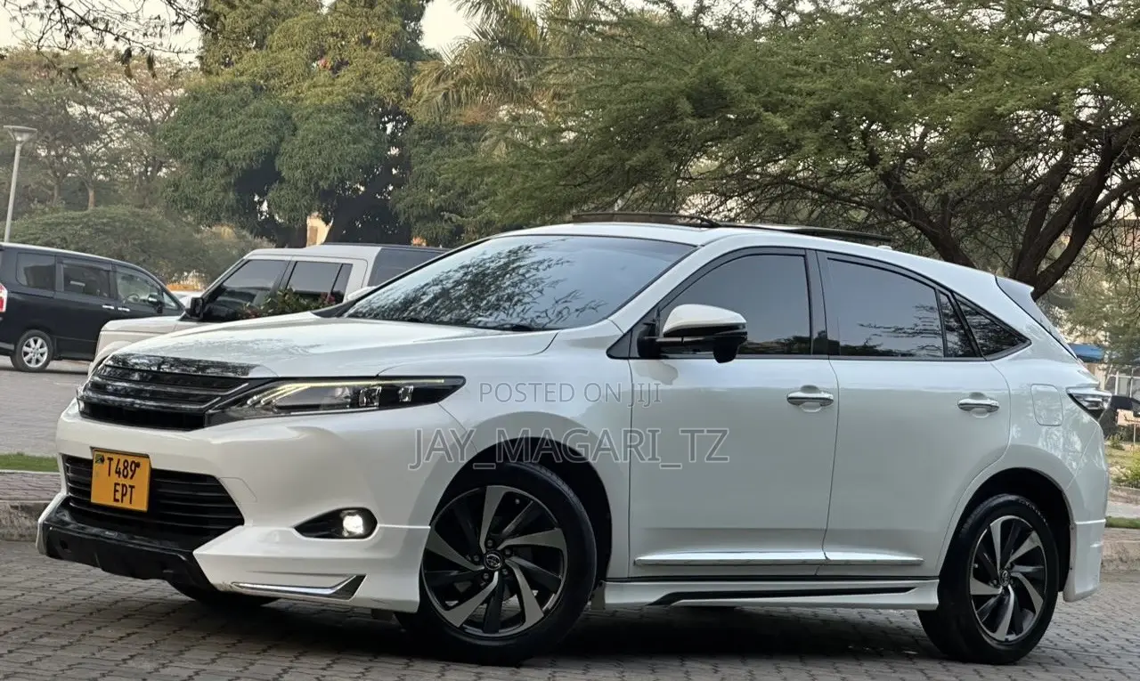 Toyota Harrier 2015 White