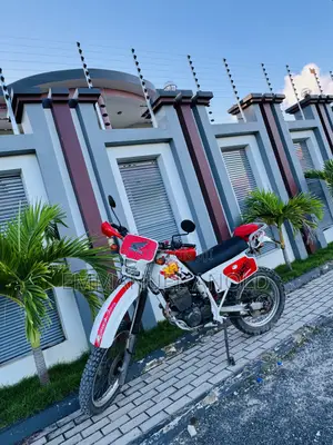 Honda XL 125 1999 Red