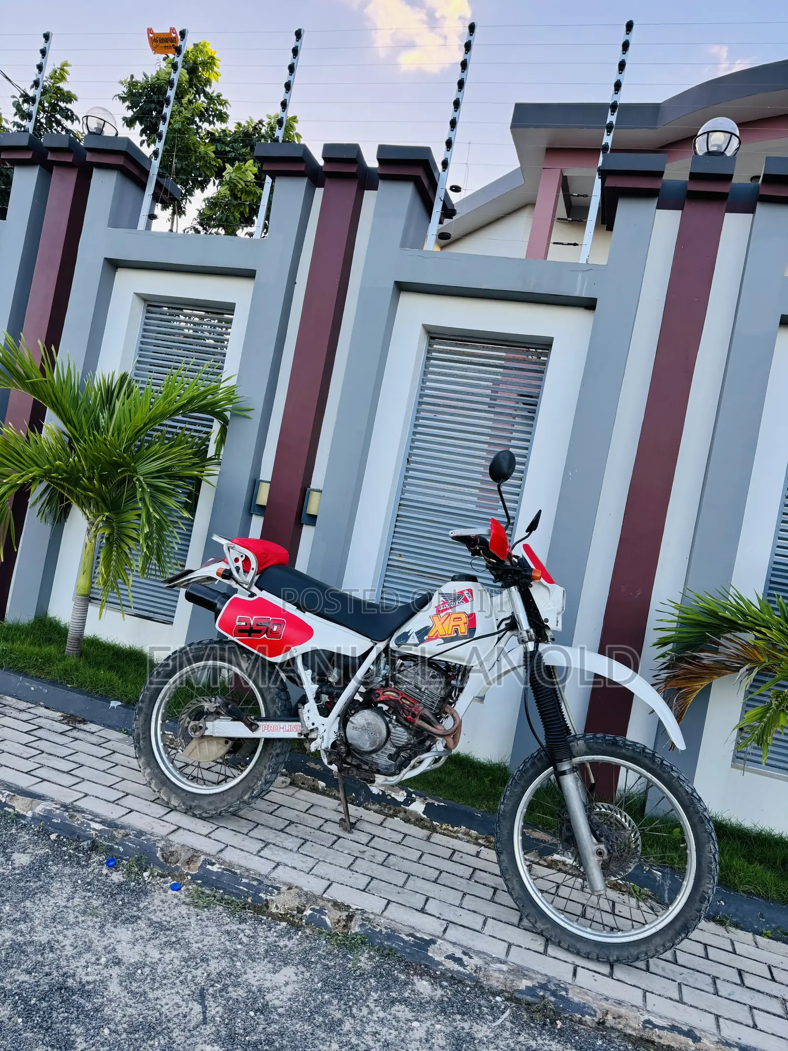 Honda XL 125 1999 Red