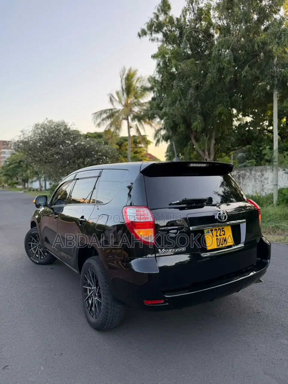 Toyota Vanguard 2008 Black