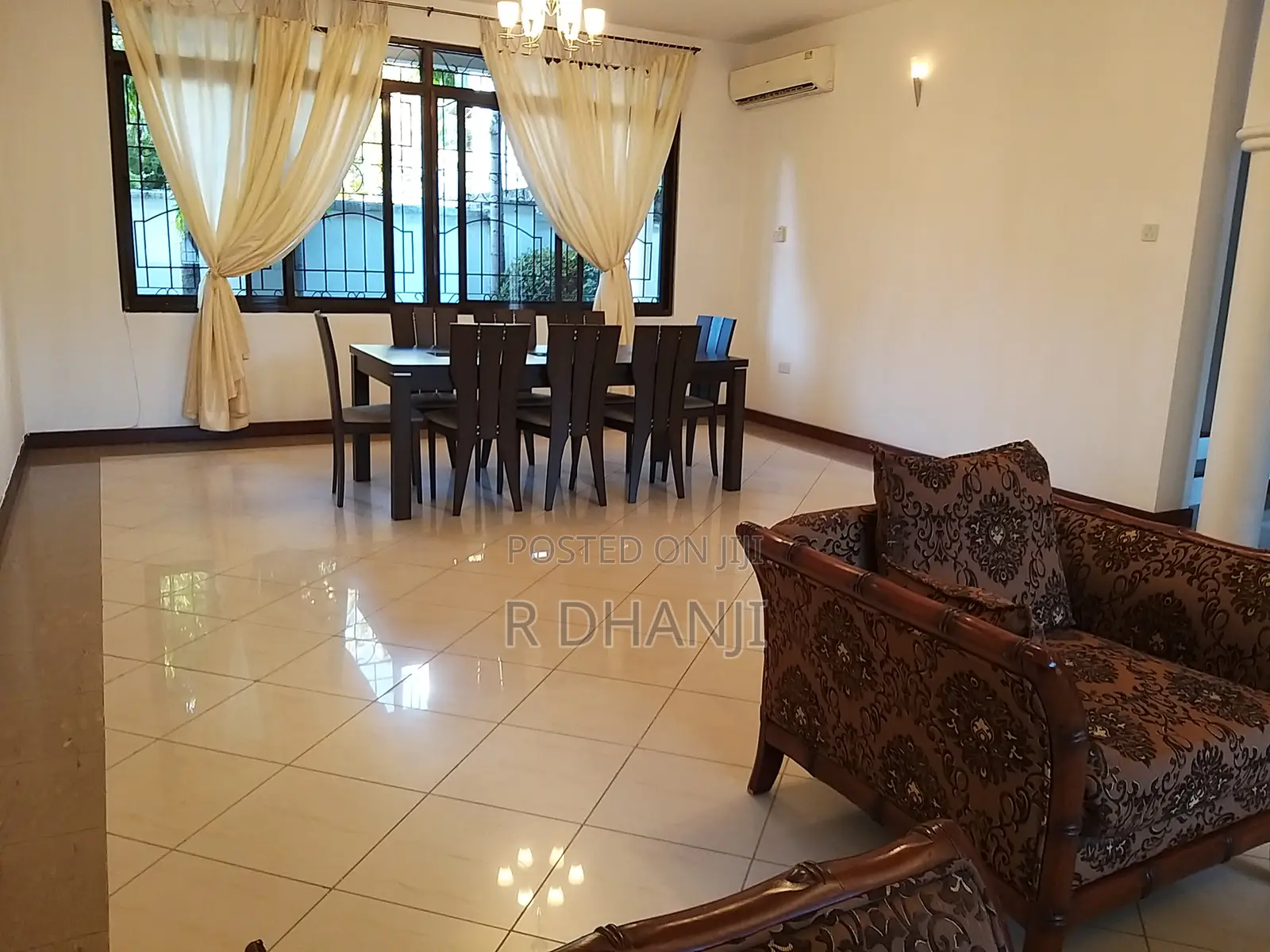 3bdrm House in Msese Road Villas, Ada Estate for rent