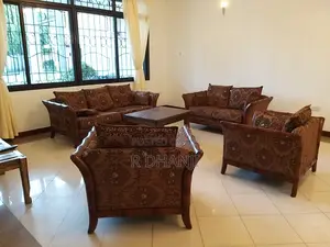 3bdrm House in Msese Road Villas, Ada Estate for rent