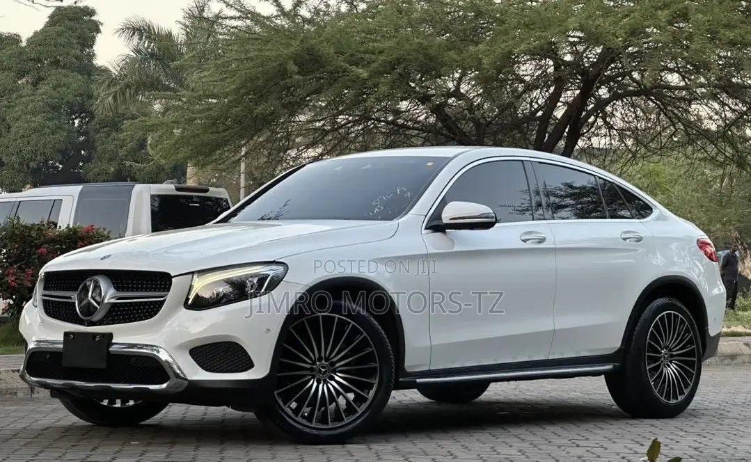 Mercedes-Benz GLC-Class 2017 White