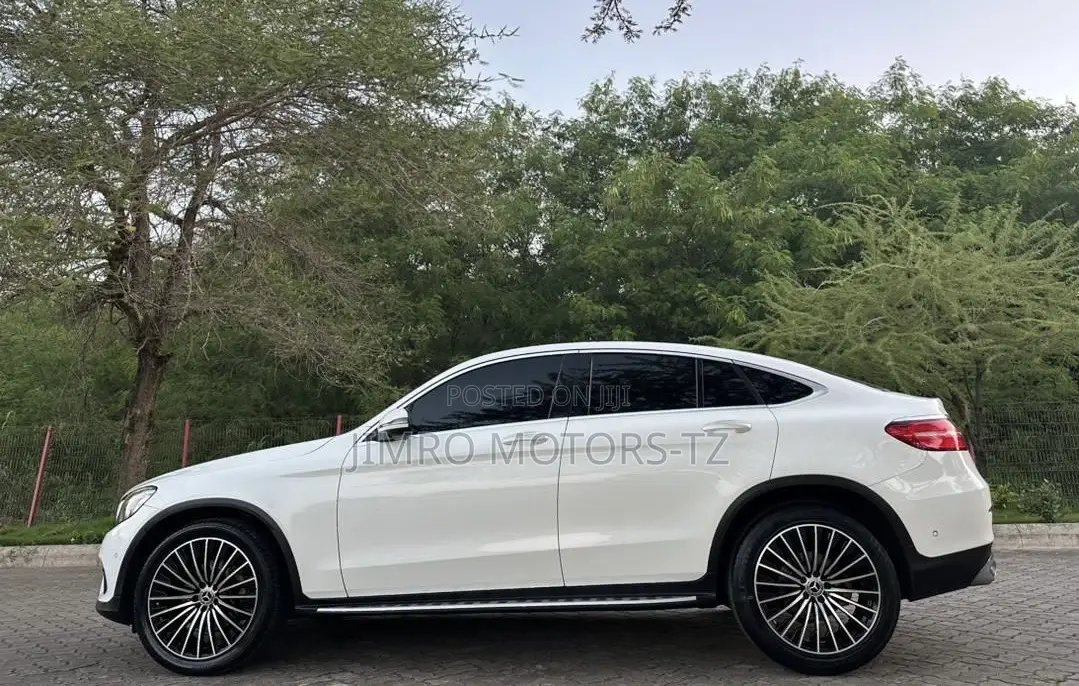 Mercedes-Benz GLC-Class 2017 White