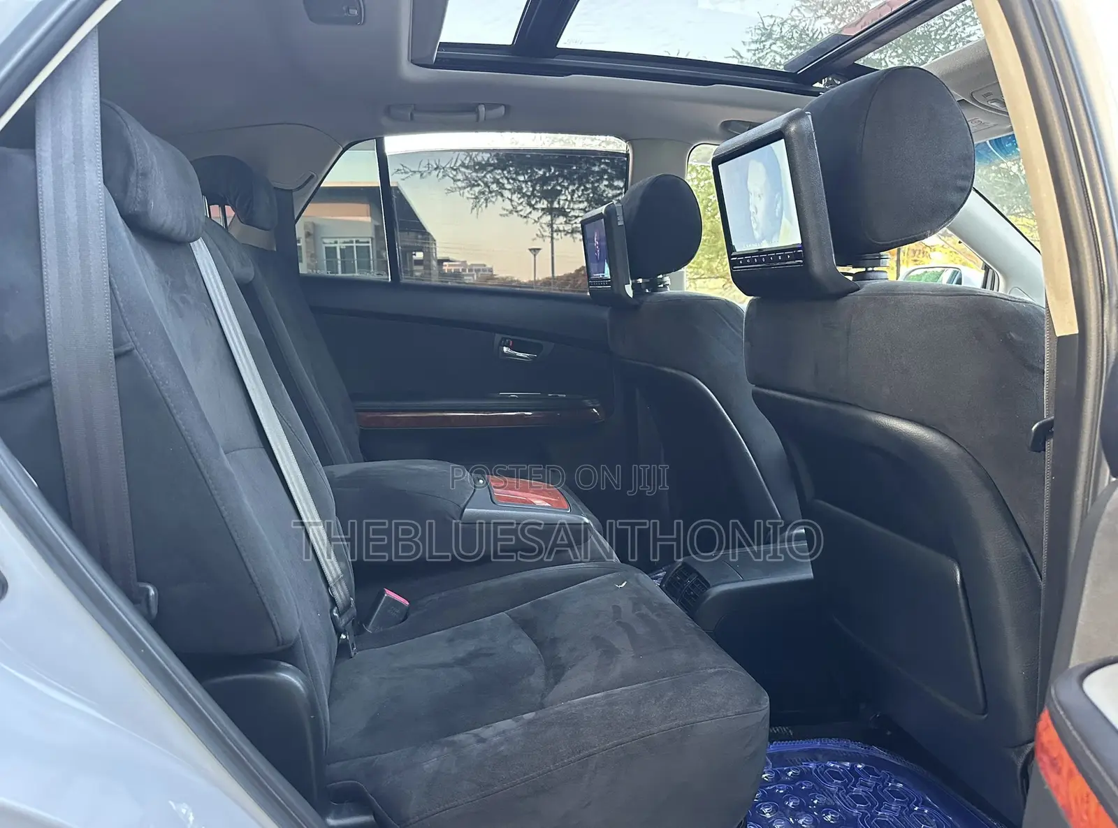 Toyota Harrier 2006 White