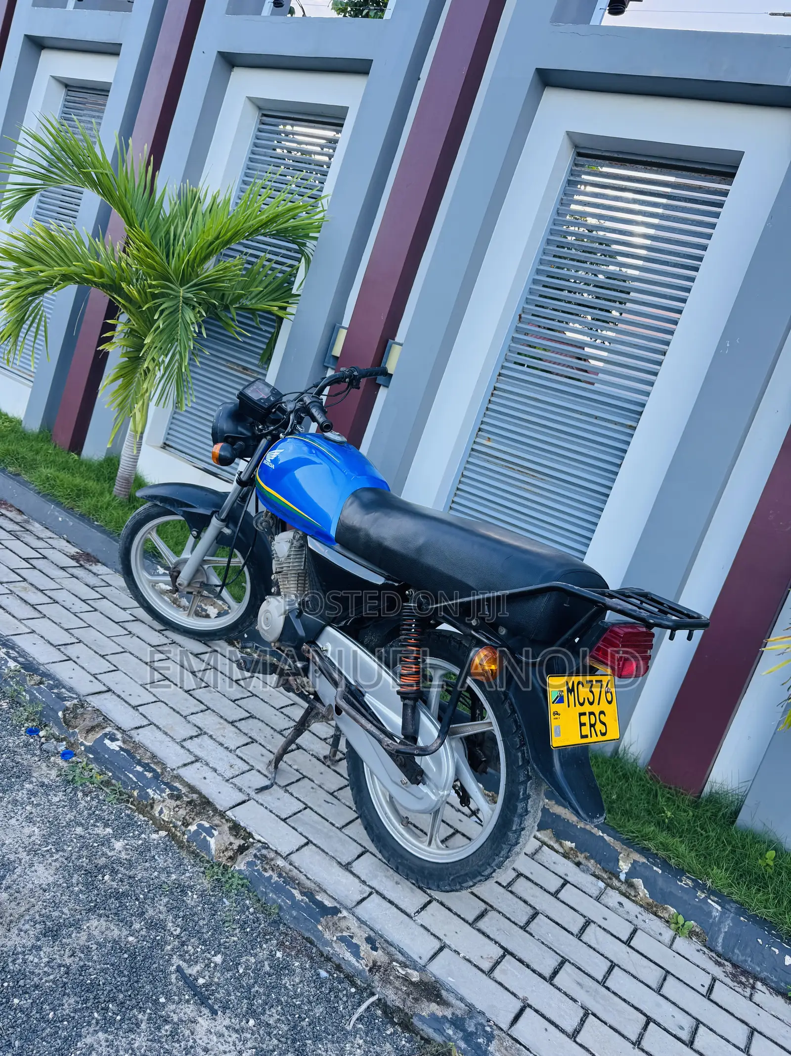 Honda CG110 2025 Blue