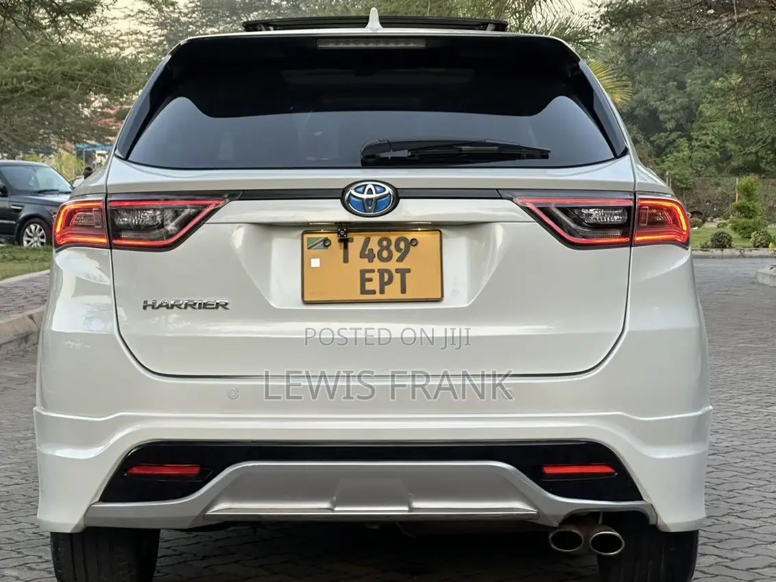Toyota Harrier 2015 White