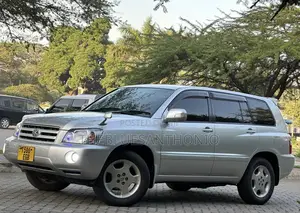 Toyota Kluger 2005 Silver