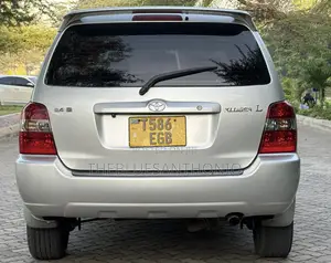 Toyota Kluger 2005 Silver