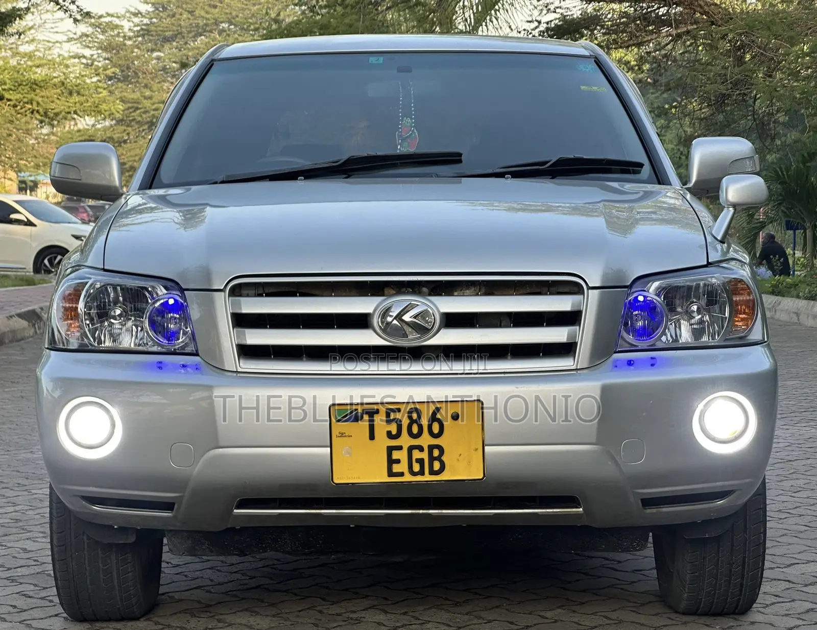 Toyota Kluger 2005 Silver