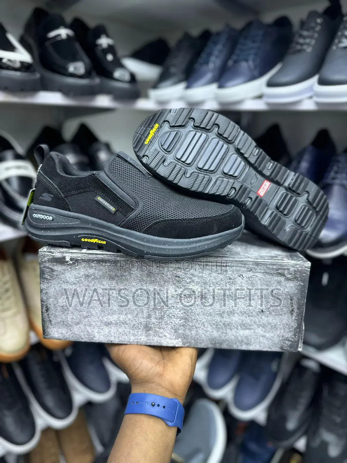 Men's Sketcher Sneakers or Sketcher Shoes Materials Class 1 Multicolor