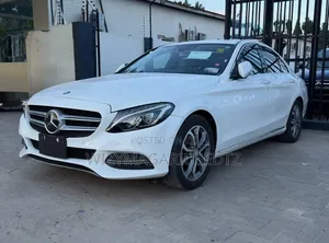 Mercedes-Benz C200 2014 Ivory